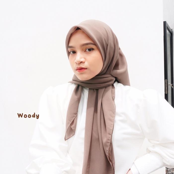 POLY SQUARE by Dippew hijab segiempat | Hijab Wanita Daily Fashion - Woody, 115x115