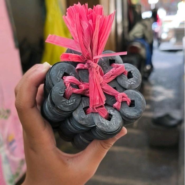 PIS BOLONG PANCA DATU ISI 200 KEPING // PIS BOLONG UPACARA - biasa seng hitam