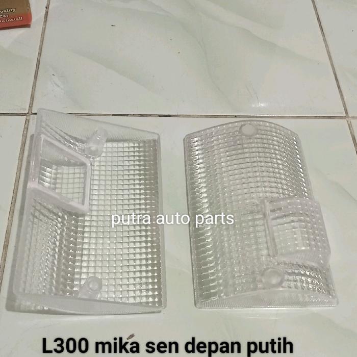 Mika lampu sen putih COLT L300 KANAN KIRI(SEPASANG) akurat
