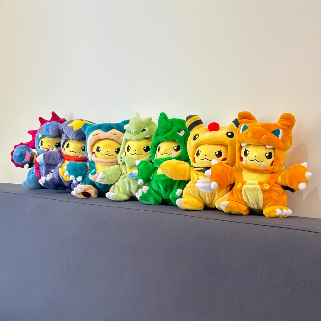 Pikau Cos Eevee Cosplay Plush Toys arizard Pelue Lucario Garomp Tyranitar Lucario Rayquaza Morpeko S