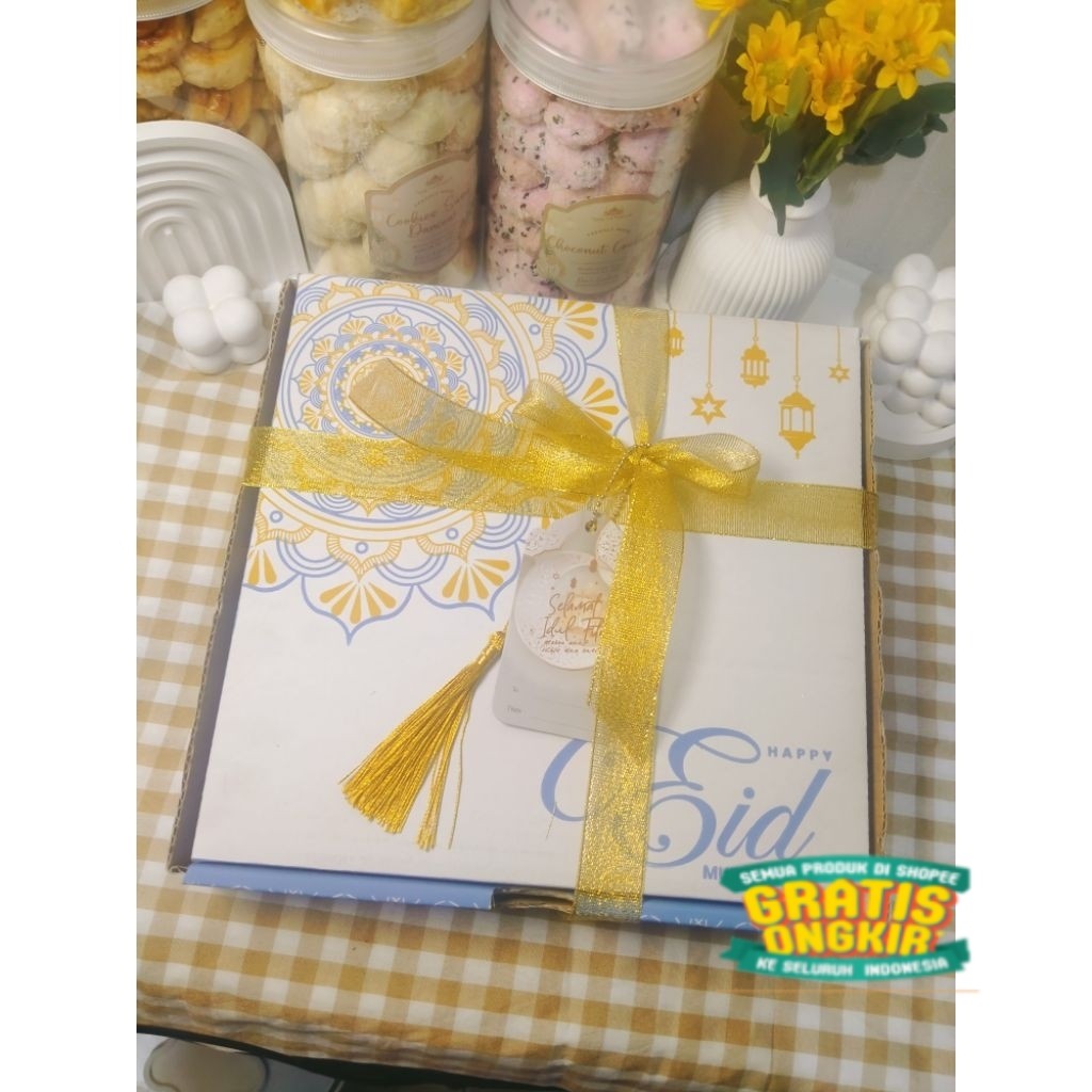 Paket hampers lebaran,kue kering,box isi 4 toples 250gr,/ TERLARIS TERBARU TERKINI 2027