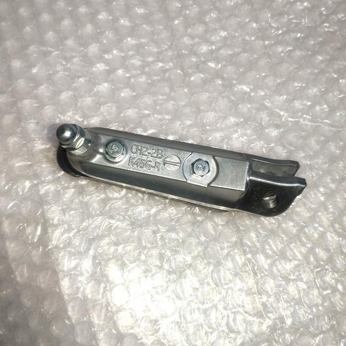 Pijakan Kaki CBR 150r K45G K45N K45R Original - Step Depan CBR 150R - Footstep Depan CBR 150R - KIRI