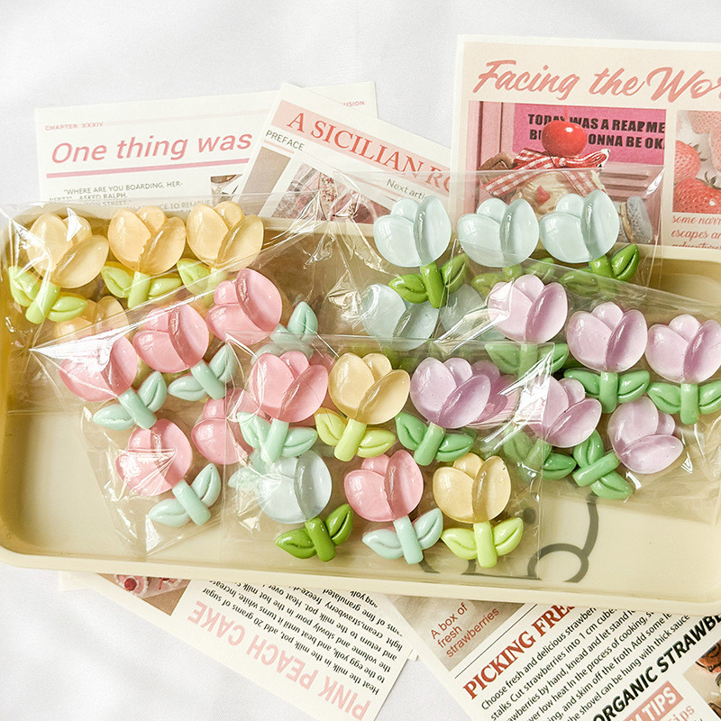 Stiker mobil berbentuk tulip, dekorasi bunga warna-warni yang lucu untuk sepeda listrik, helm, dan s