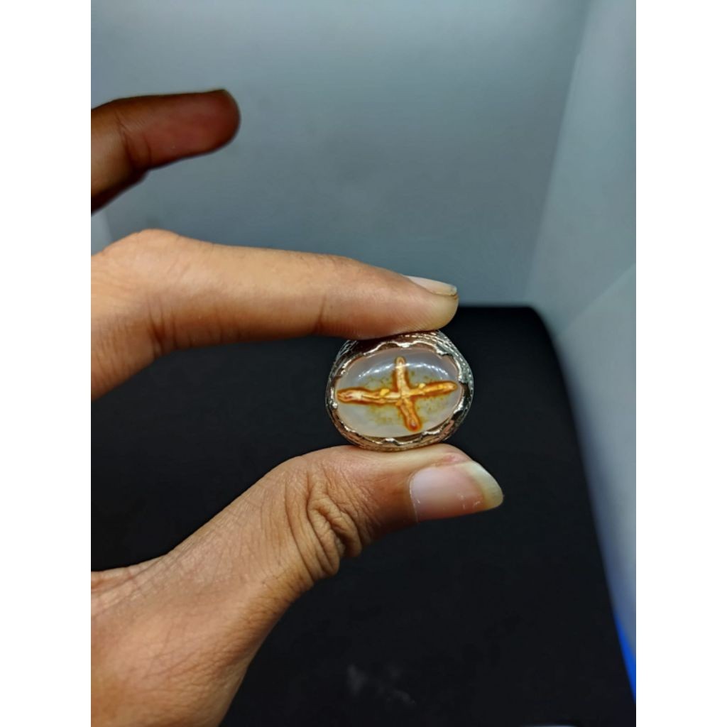 CINCIN BATU AKIK MOTIF UNIK TAPAK JALAK