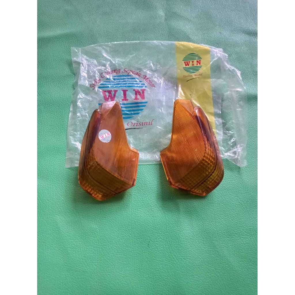 Mika lampu sein sen belakang Yamaha Force1 FI