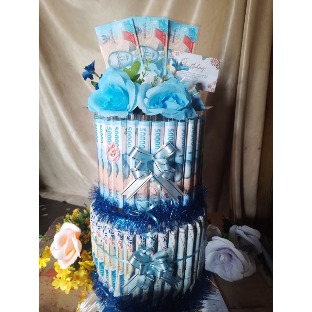 Money tower/ Tower snack/ snack tower mix money Hadiah ulang tahun Uang mainan uang kosong Kado spes