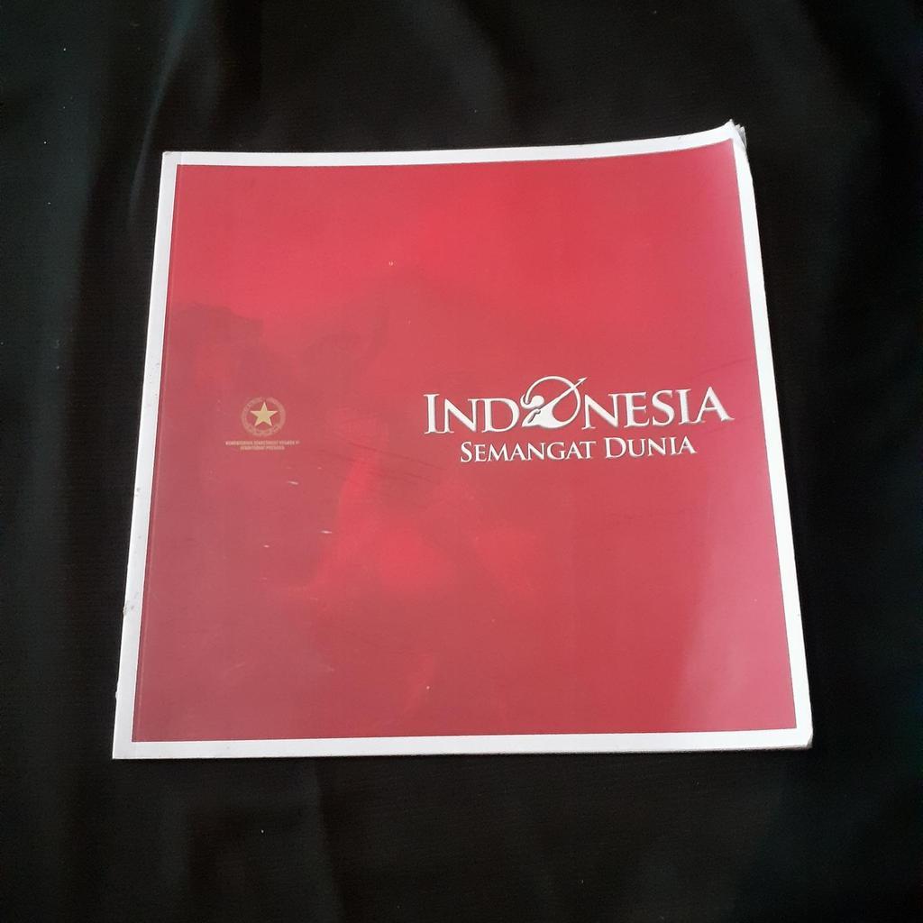 Indonesia Semangat Dunia - Buku Pameran untuk Asian Games 2018