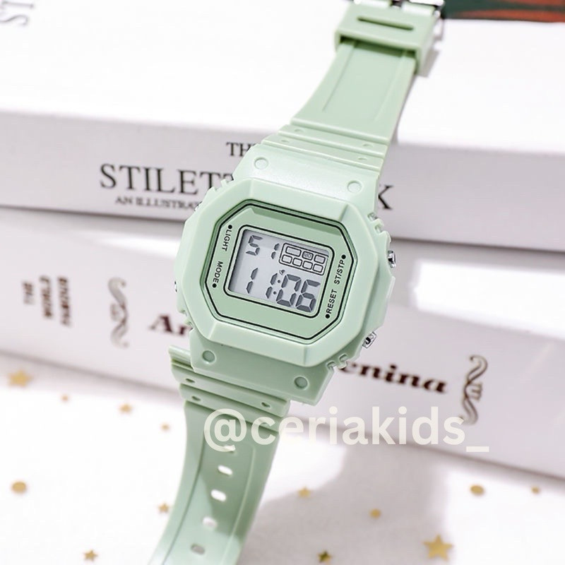 Jam Tangan Digital Anak Sport Kotak Warna