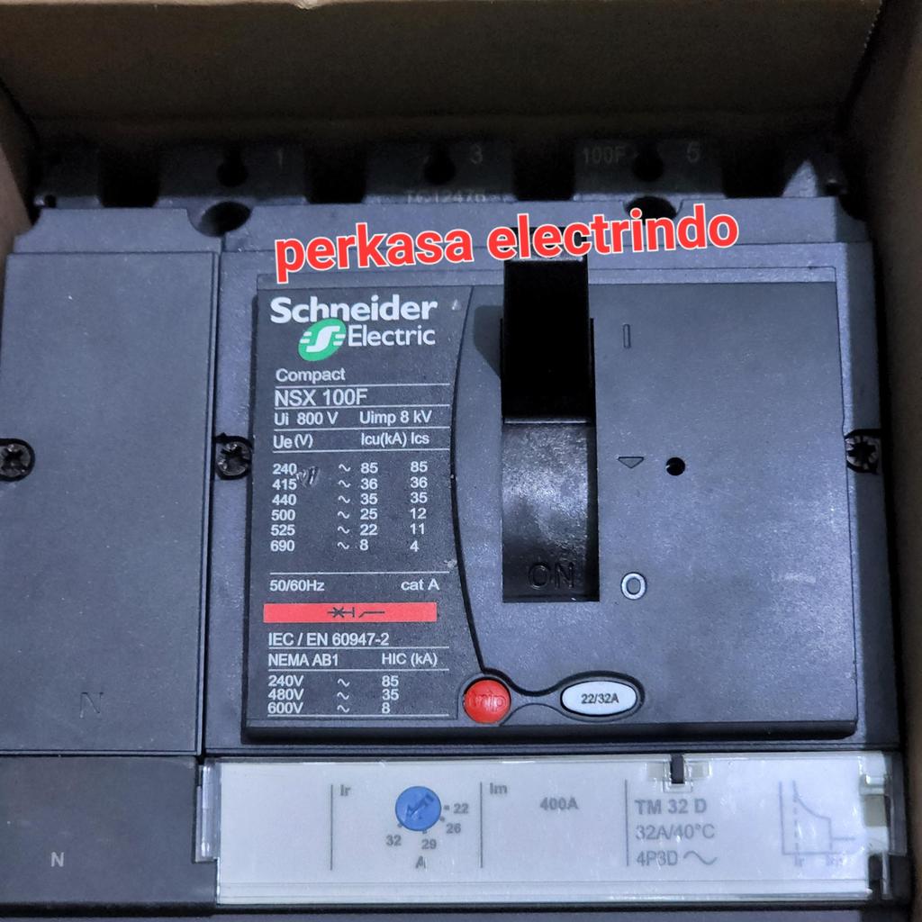 MCCB SCHNEIDER NSX100F 4P 32A LV429645