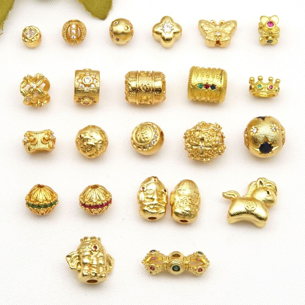 (1 bungkus 5) Manik-manik emas pengawet warna sandblasting kuno, mantra enam karakter pola kertas, a