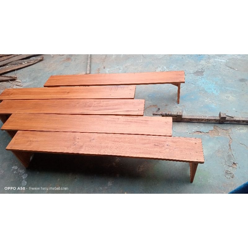 Meja Ngaji Kayu Panjang 150x20x25 Cm