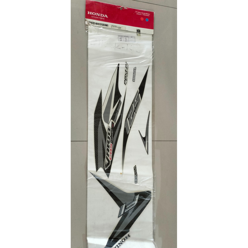 STRIPING KANAN VARIO KZR 871-X0-KZR-610ZDR