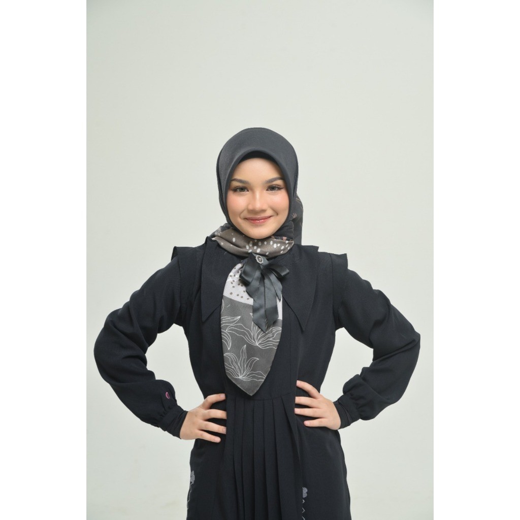 Rabbani - Tetra Miyano Kerudung Segi Empat Motif