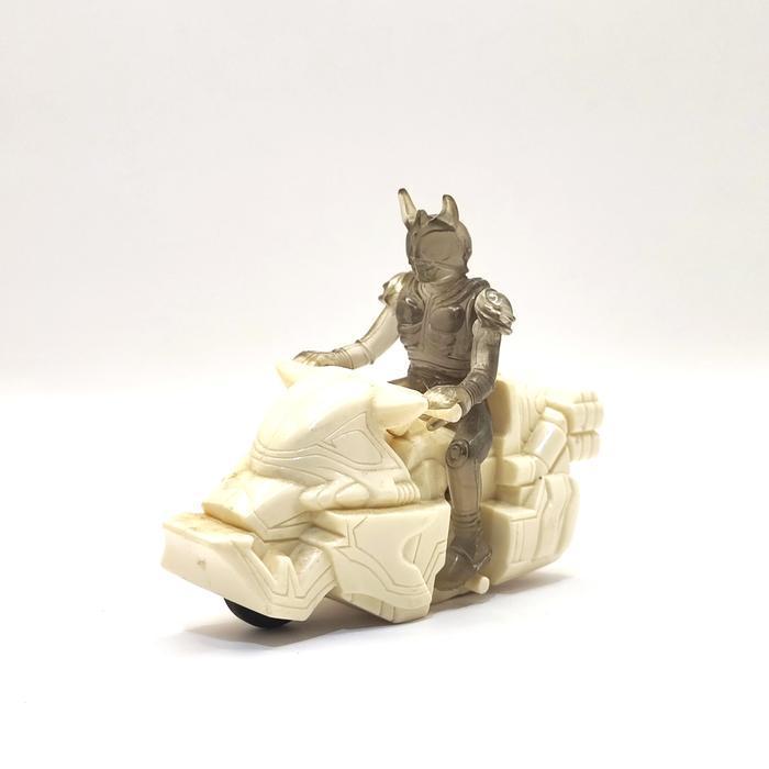 BANDAI KAMEN RIDER KUUGA TRYCHASER MOTORCYCLE  RARE ORI