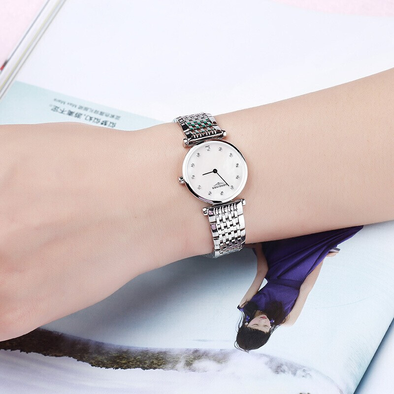 Longines L4.209.4.87.6 Jam tangan wanita putih Dial kecil Jam tangan kuarsa elegan Tali jam logam