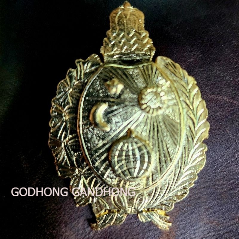 BROS KERATON LOGO KERATON SURAKARTA PIN KERATON SOLO RADYALAKSANA PAKUBUWONO BROS BESKAP BUSANA ADAT