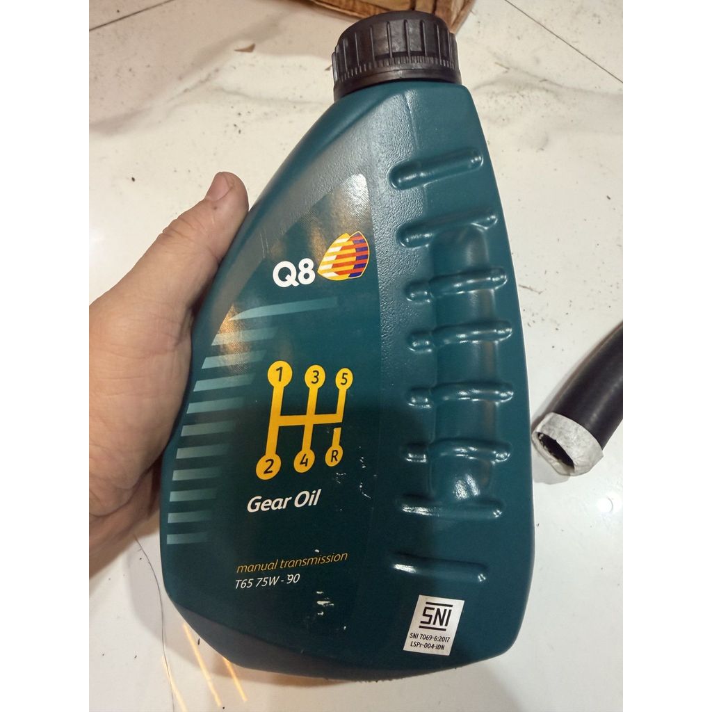OLI TRANSMISI MANUAL / GEAR OLI Q8 T65 75W 90 BTL 1 LTR 100% ORIGINAL