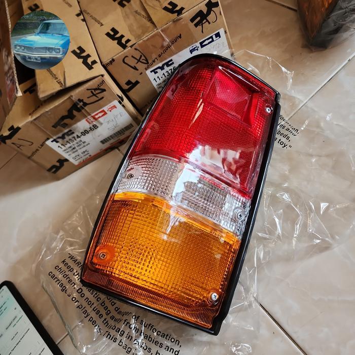 Lampu stop Kijang Super TYC TERLARIS