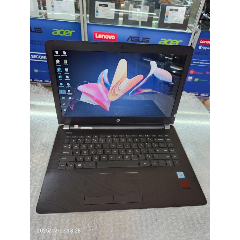 Laptop HP 14 Core i5 gen 7 Radeon R7 M520 RAM 8 GB SSD 128 GB WINDOWS 11 SIAP PAKAI