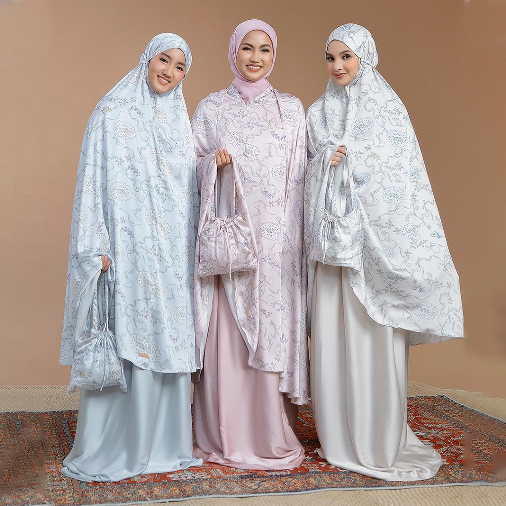 Lozy Hijab - Launa Prayer Set (Mukena Set Pattern Coqquette Motif Pita 2in1)
