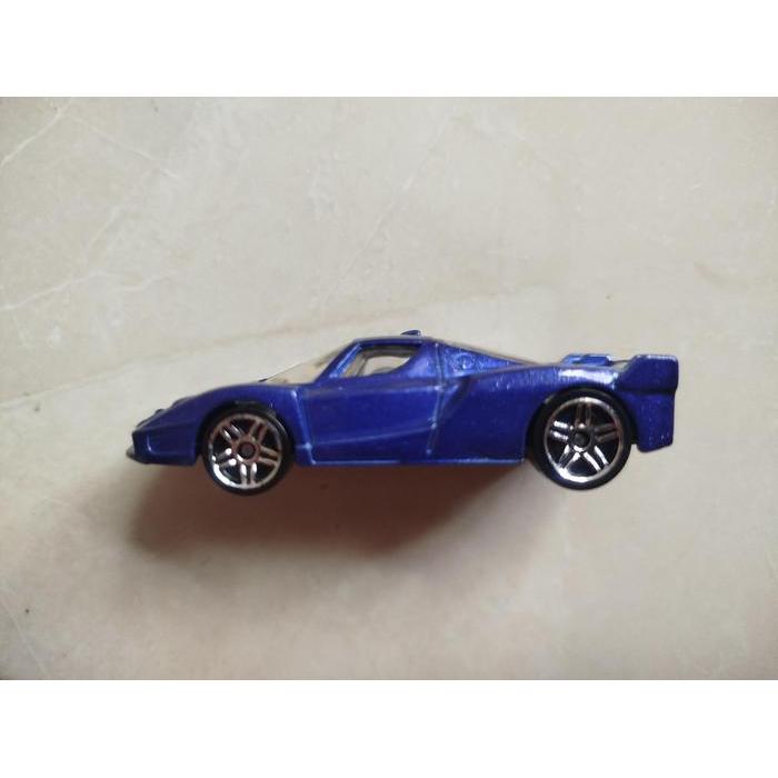 0003 MAINAN DIECAST LOOSE  HOT WHEELS - FERRARI FXX / BLUE - RARE