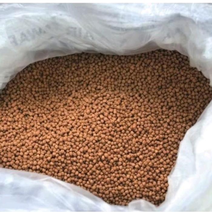terbaik pelet pakan ikan gurame ikan mujair dan ikan mas 500 GR