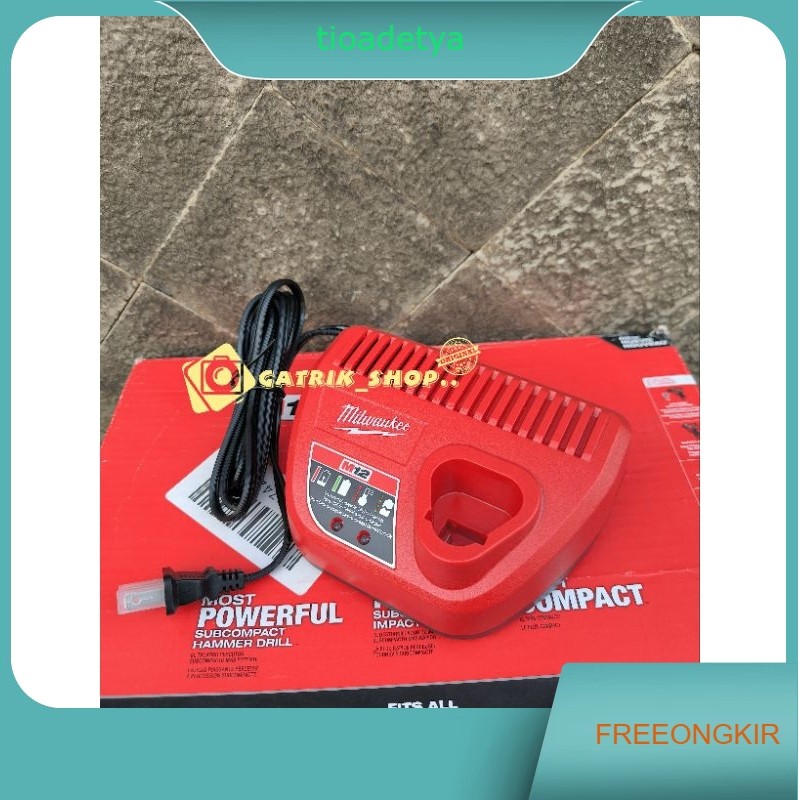 Charger Milwaukee M12 120V Cas Baterai Milwaukee M12 Charger Cordless 12V