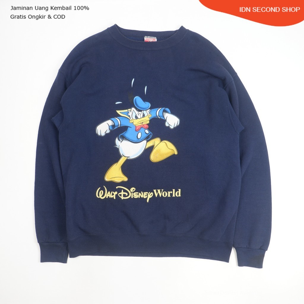 Disney Donald Duck Graphic Crewneck Sweatshirt – Preloved