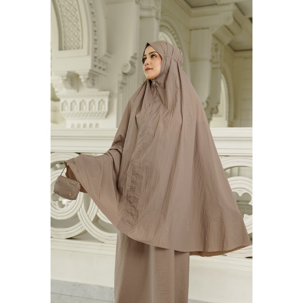 Buttonscarves Capsule Prayer Robe - Chestnut