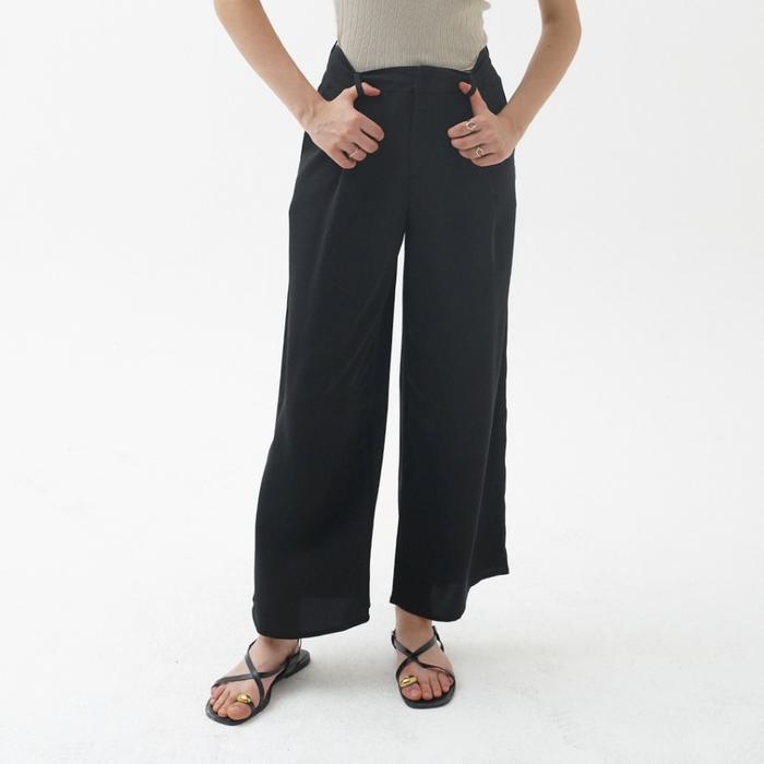 Mississippi Wide Leg Trousers Celana Wanita LIN000553M Hitam - S