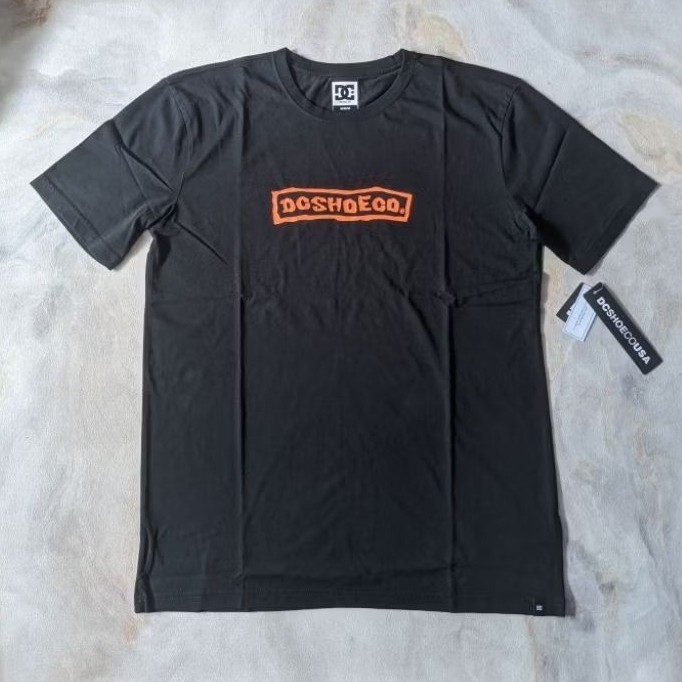 (COD) kaos DC shoes original - size M