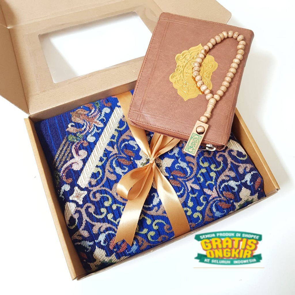 [BLTZ4QT] PAKET SAJADAH TURKI ALQURAN KULIT FREE TASBIH PACKING BOX KADO SOUVENIR HAUL KHITANAN / so