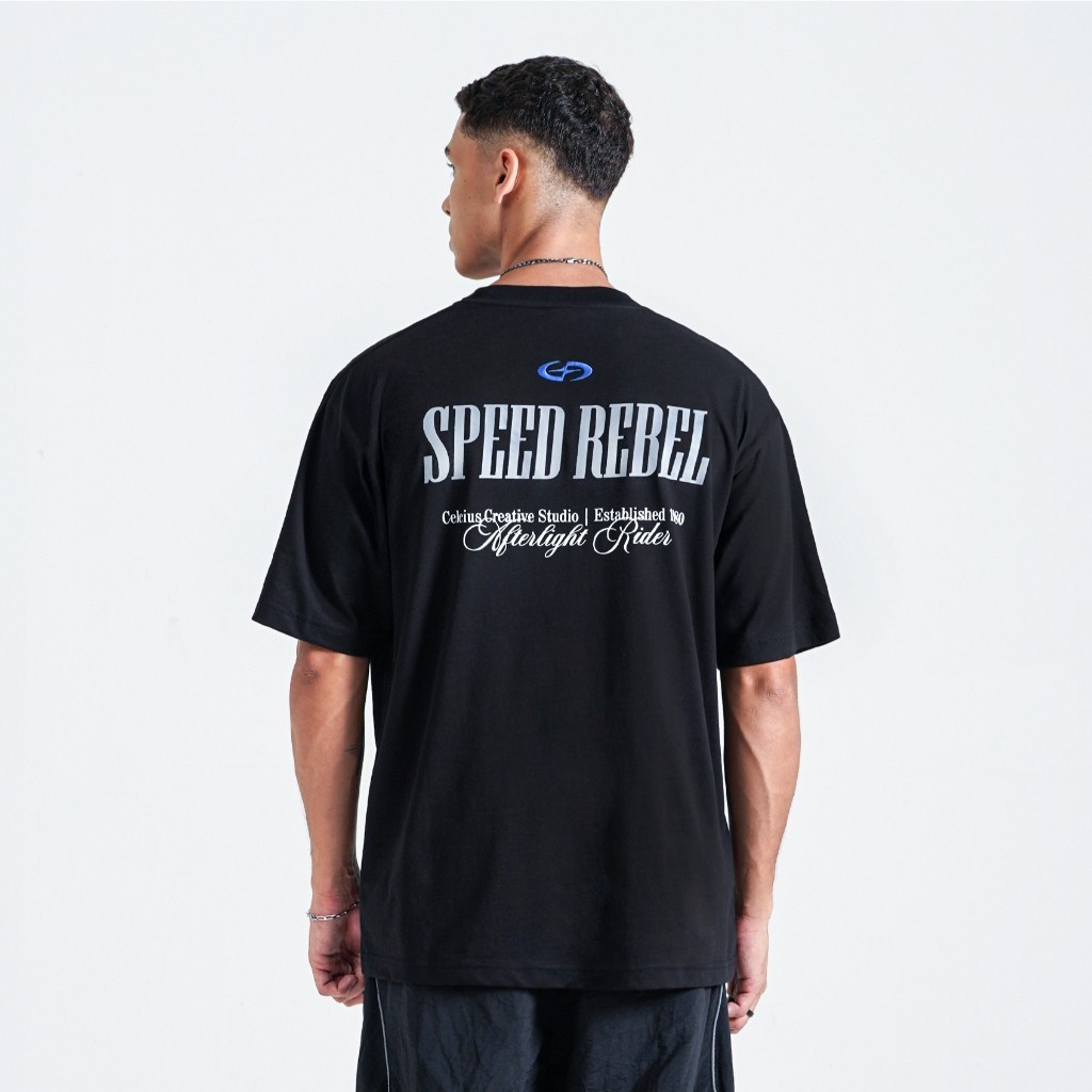 CELCIUS Speed Rebel Embroidery Oversize T-Shirt LIN001448C Hitam T-shirt Pria