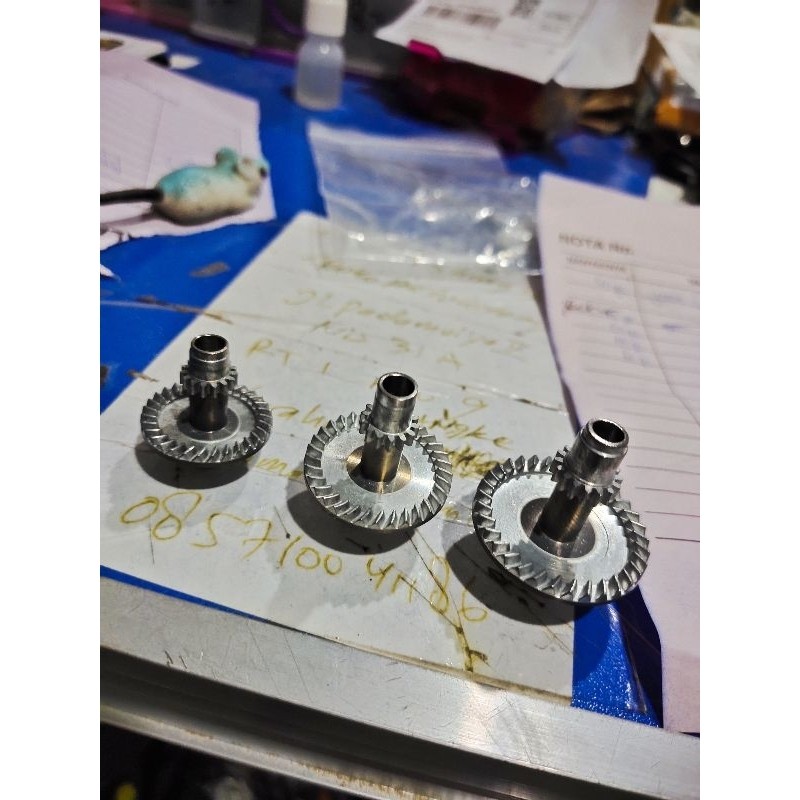 Part reel main gear power handel untuk reel maguro thanos xt atau type xt lainnya