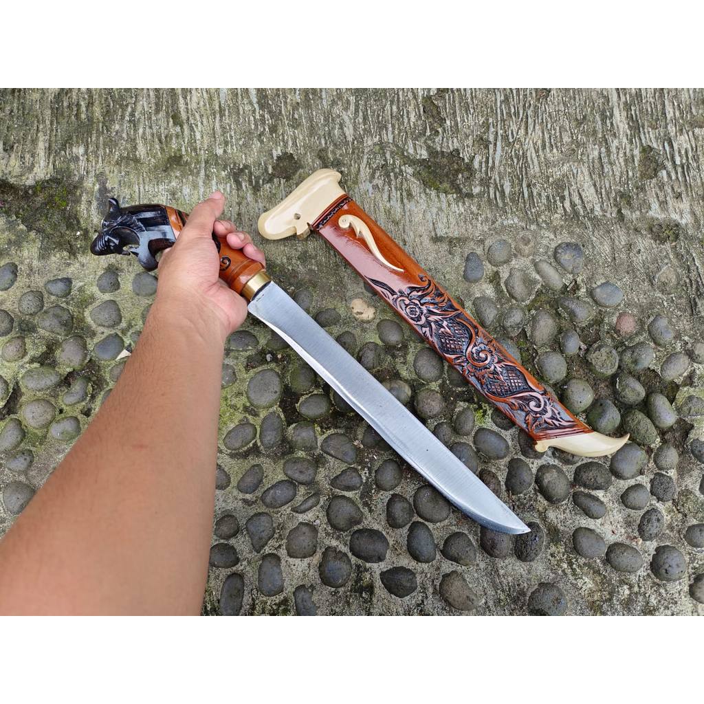 GOLOK SEMBELIH HEWAN GAGANG MACAN