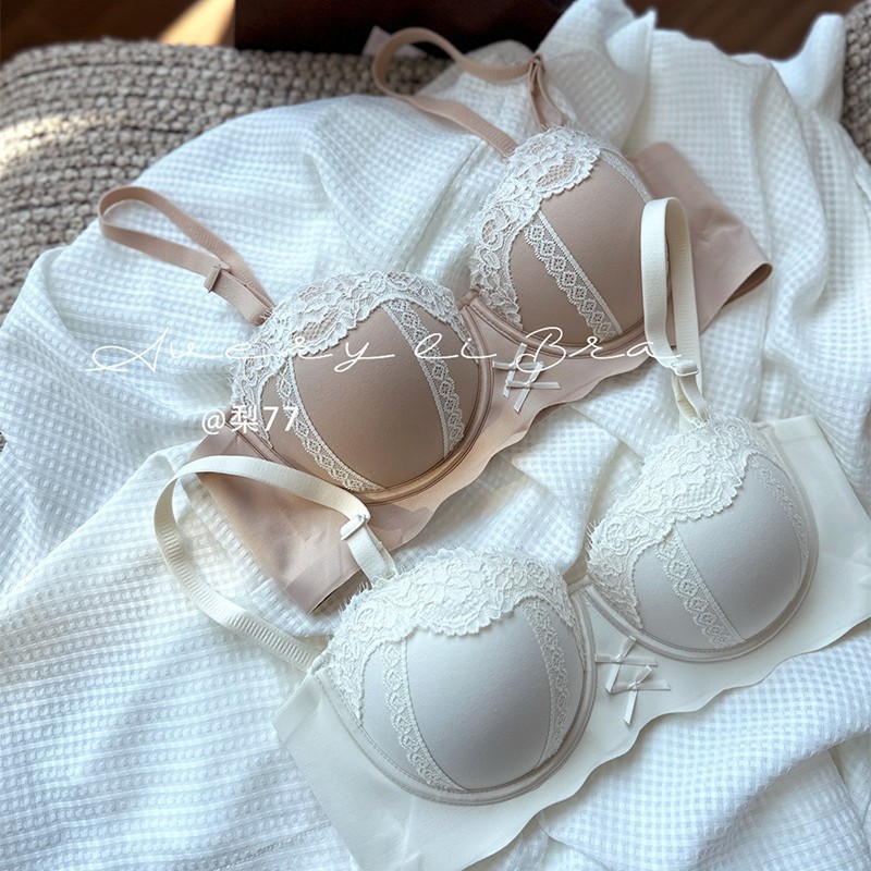 Aula Pengalaman Terlarang COD  Pakaian Dalam Renda Murni dan Menawan untuk Wanita, Bra Push-Up untuk