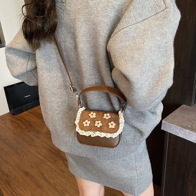 Tas Wanita Gaya Korea Tas Bunga Kecil Tas Persegi Kecil Tas Selempang