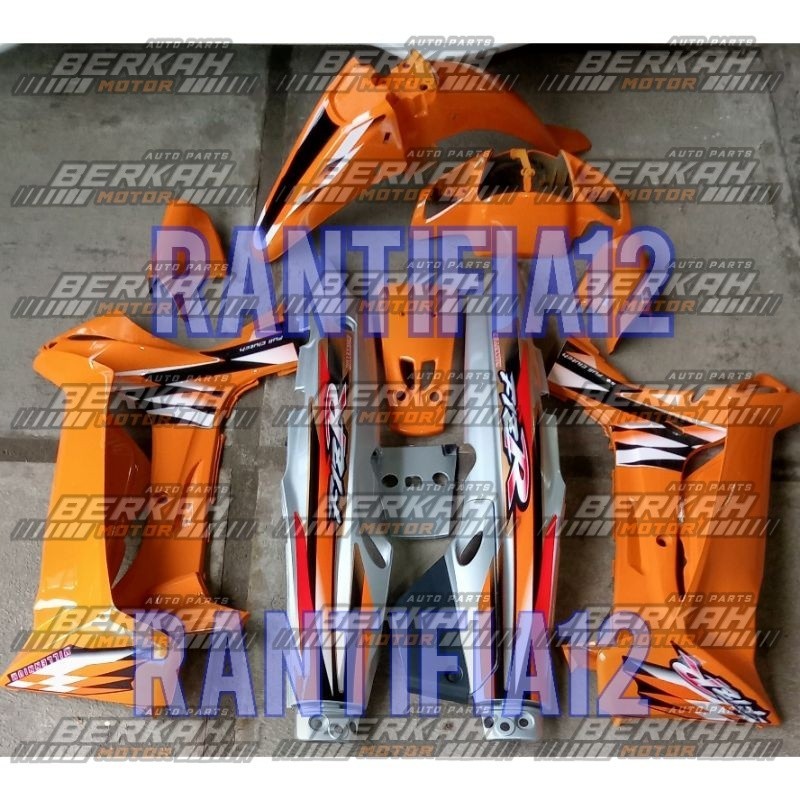 Cover bodi Fizr full set bodi motor Yamaha Fizr Fiz R milenium Orange