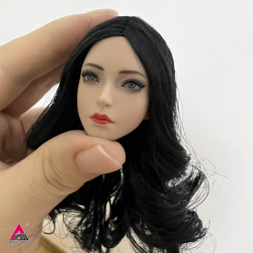 1/6 YMTOYS YMT049 Girl Makeup Head Sculpt Blue Eyes Fit 12'' Suntan Female PHicen Action Figure Body