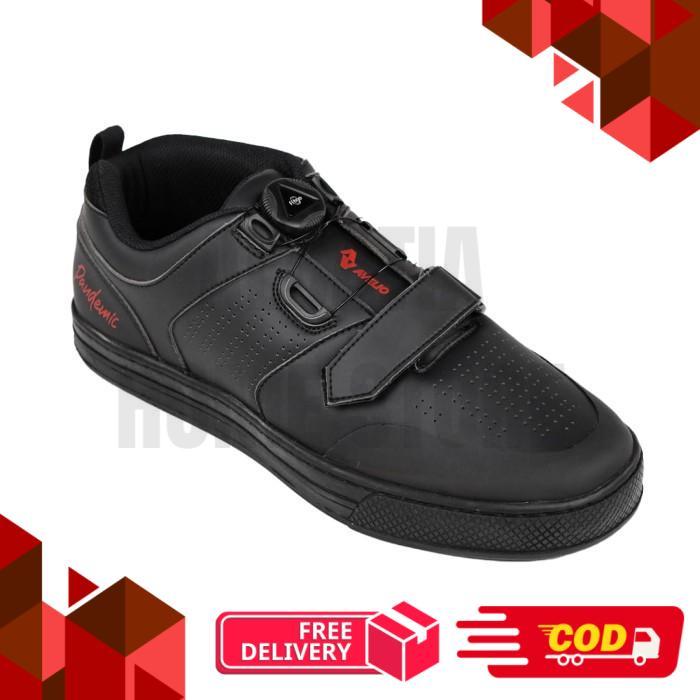 Avelio Shoe Pandemic Edition Sepatu Sepeda Flat Non Cleat Multi Purpose - Hitam, 44