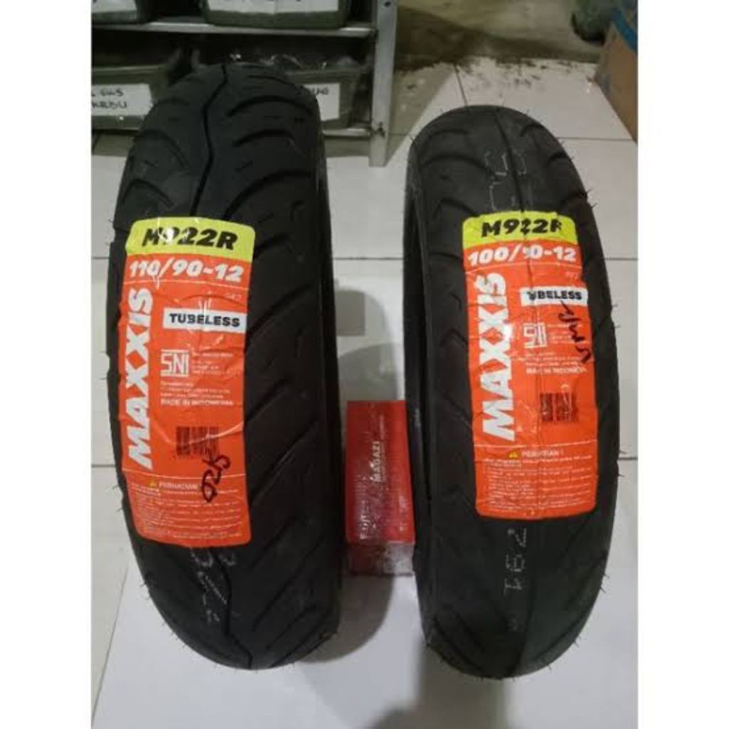 BAN TUBLES MAXXIS RING 12 BAN LUAR SCOOPY DONAT RING 12 ASLI MERK MAXXIS