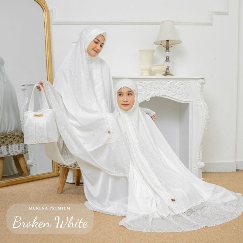 MUKENA SILK PREMIUM BY MOSCHAHIJAB /MUKENA ARMANIIY SILK PREMIUM /MUKENA PUTIH JUMBO