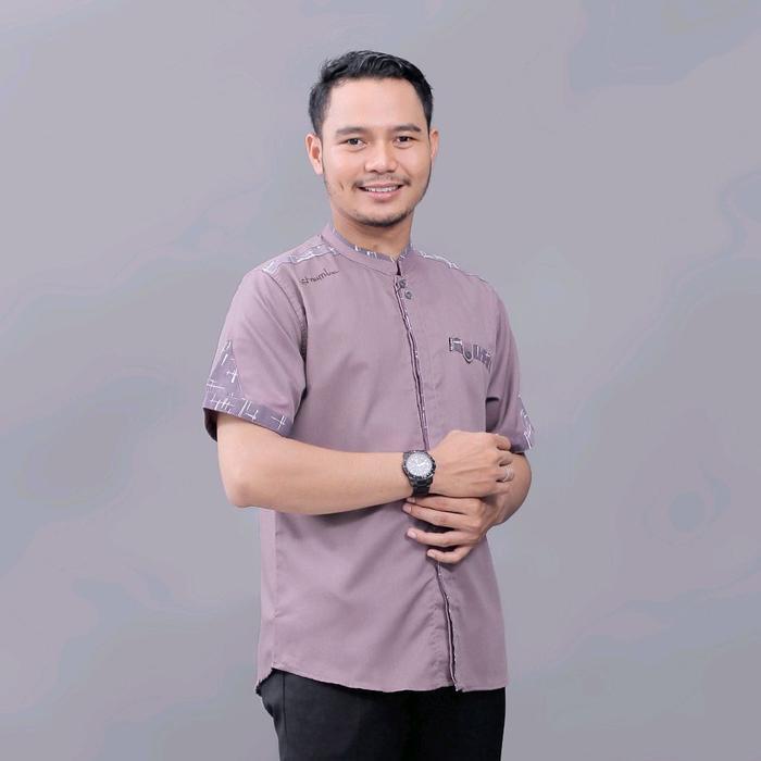 Baju Koko Elrumi Atasan Muslim Pria Dewasa Lengan Pendek Motif Yisunsin Kombinasi Batik List Kancing
