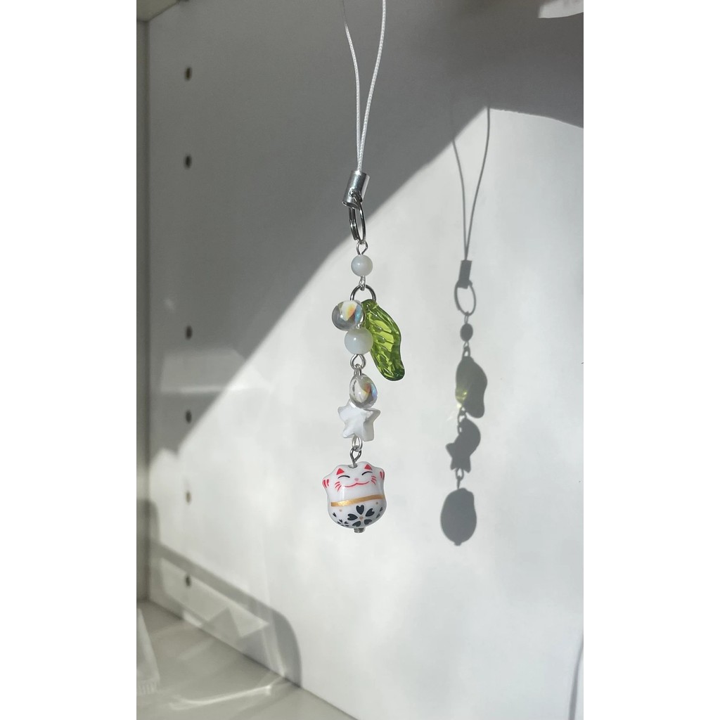 Handmade white lucky cat phone charm | phone accessories | cat charm | leaf charm | white lucky cat 