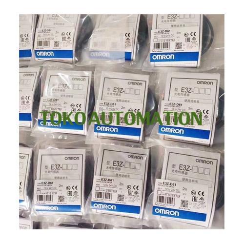 E3Z-LS81 200mm PNP Photoelectric sensor PW65