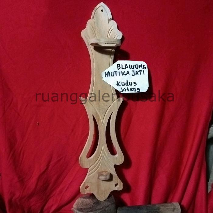 Blawong Keris tempel tembok RGP4565