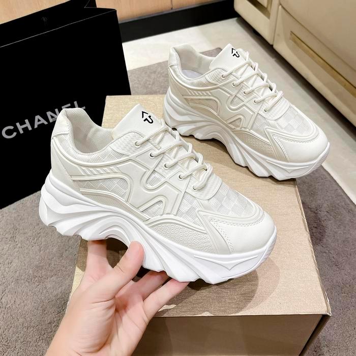 TUTA Rei Sepatu Sneakers Wanita Casual Sport Shoes 1212 Karet Cewek Kasual Olahraga - KHAKI