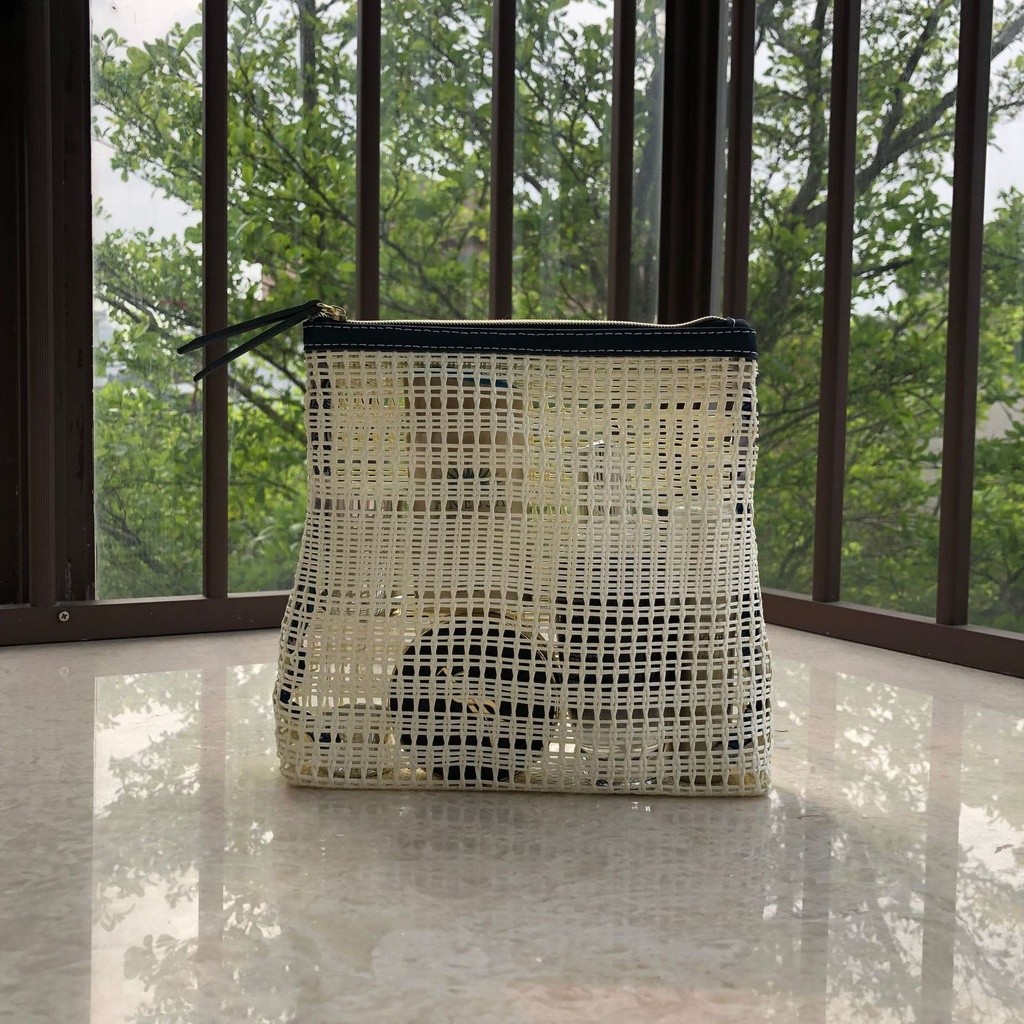 Pouch Kosmetik Jaring Anyaman Estee Lauder
