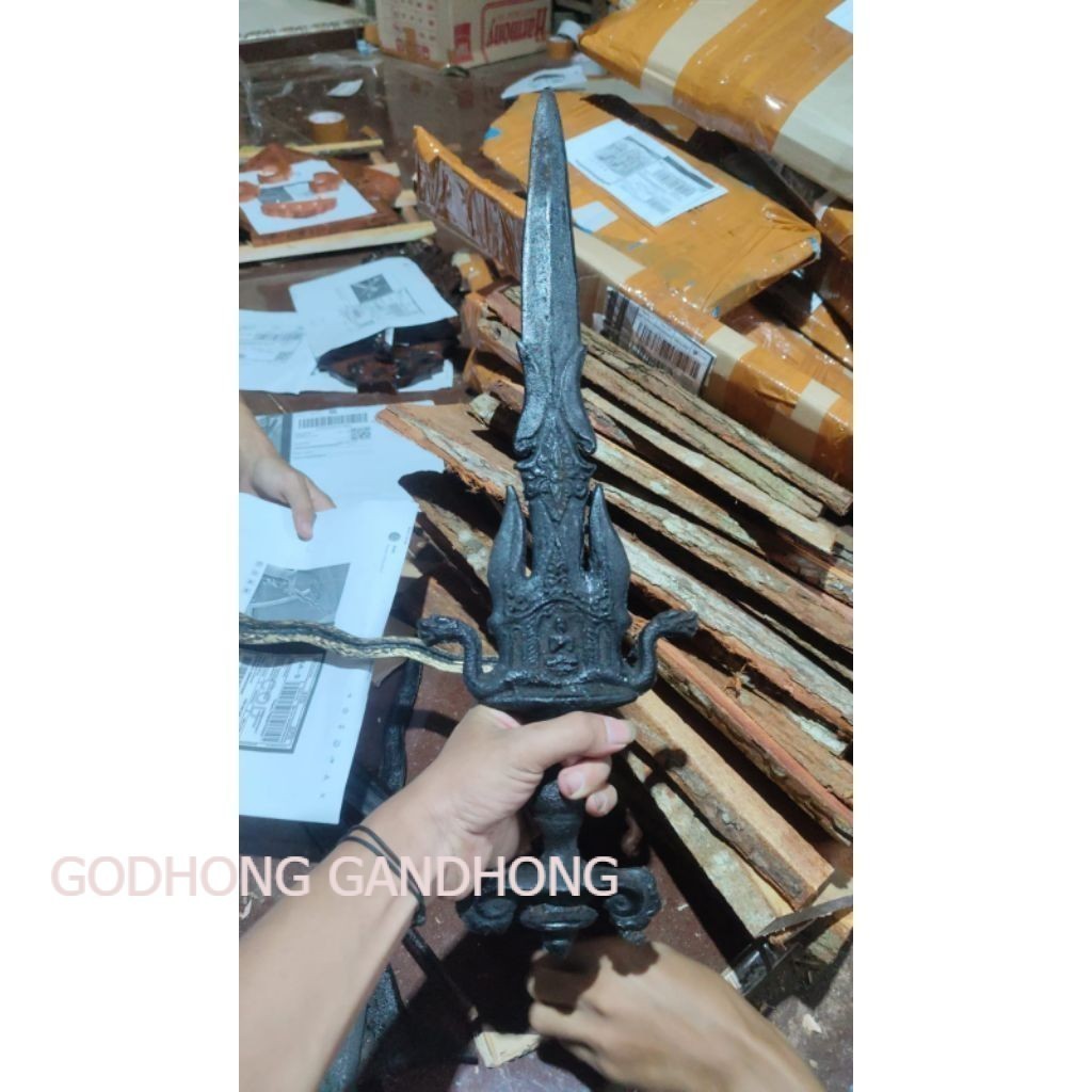 kadga  Majapahit Wesi Keleng termurah dari Wesi aji kadga naga kembar LSP2