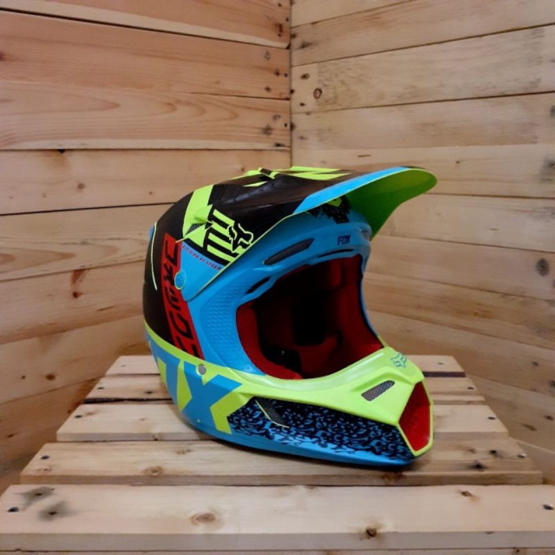 HELM FOX V3 DIVIZION, HELM FOX ORIGINAL, HELM FOX, HELM TRAILL, HELM CROSS